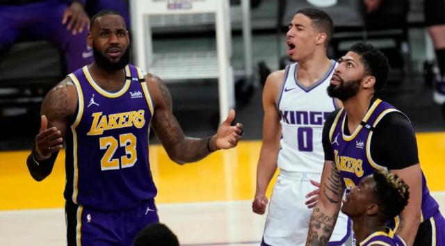 华体会官网-有同款吗？哈利伯顿：曾经很喜欢詹姆斯 所以是科黑